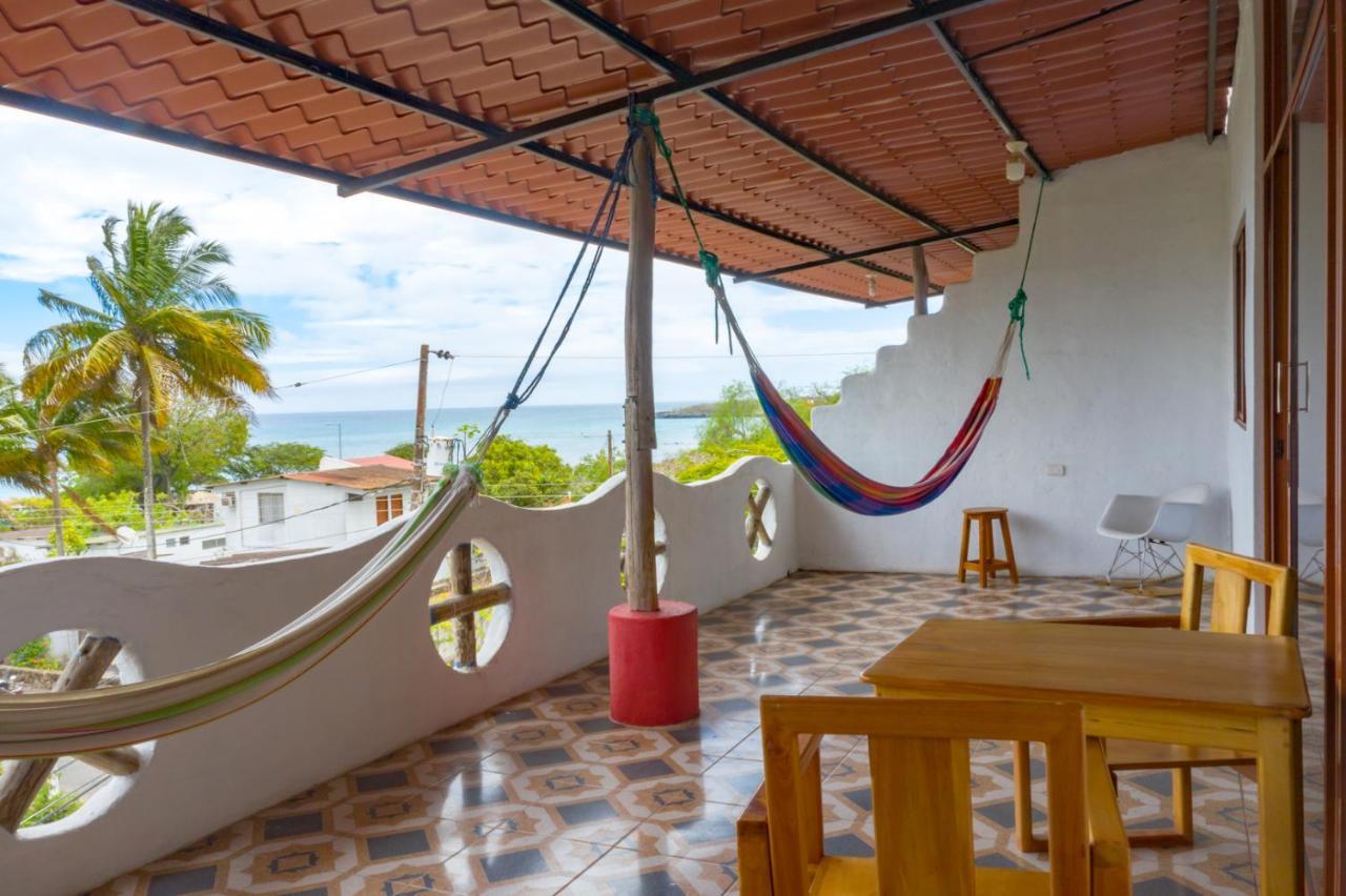 Royal Galapagos Inn ปูแอร์โต บาเกริโซ โมเรโน ภายนอก รูปภาพ