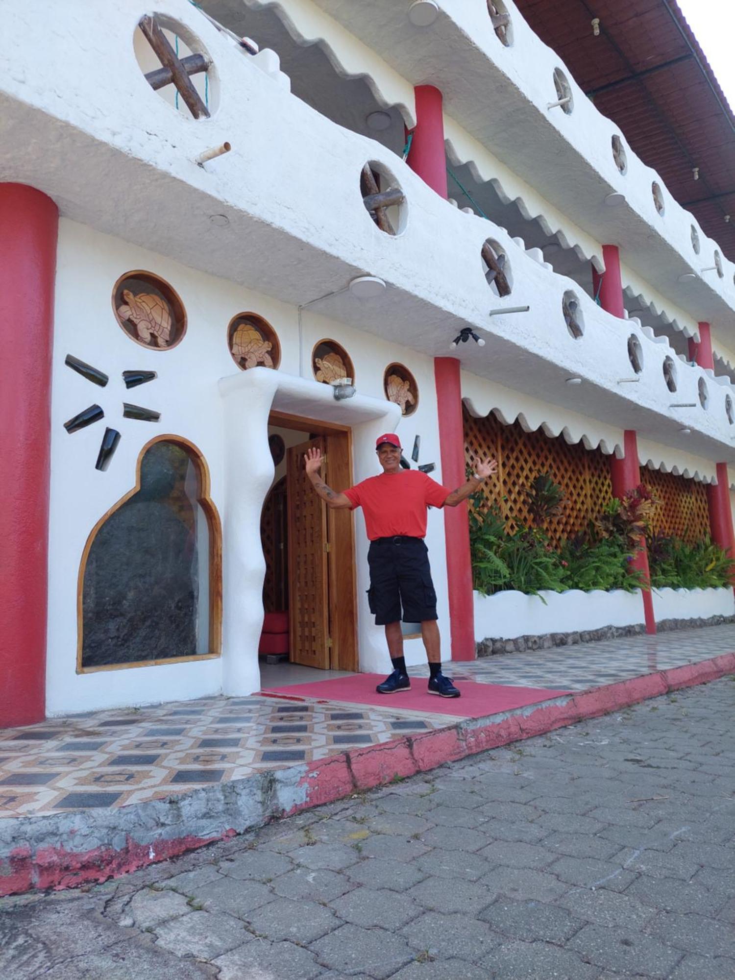 Royal Galapagos Inn ปูแอร์โต บาเกริโซ โมเรโน ภายนอก รูปภาพ